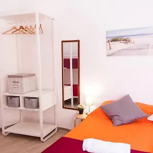 Appartamento Downtown Selinus Bright With Courtyard, Marinella di Selinunte